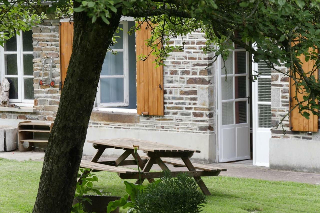 La Petite Maison O Bord De L'Eau Bernieres-le-Patry Exterior photo